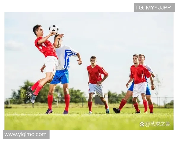 假装成为足球球星的奇妙日常让你体验绿茵场上的荣耀与挑战